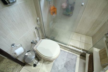 Apartamento à venda com 107m², 4 quartos e 2 vagasBanheiro da Suíte