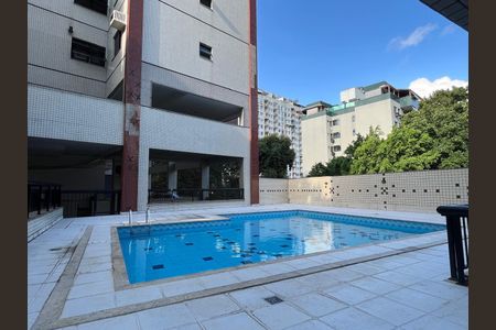 Apartamento à venda com 107m², 4 quartos e 2 vagasÁrea comum