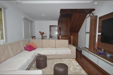 Casa de Condomínio para alugar com 3 quartos, 225m² em Campo Grande, Rio de Janeiro