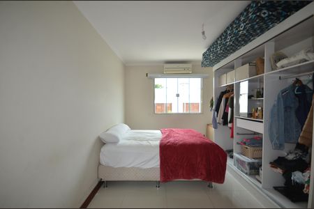 Quarto 2 de casa de condomínio para alugar com 3 quartos, 225m² em Campo Grande, Rio de Janeiro