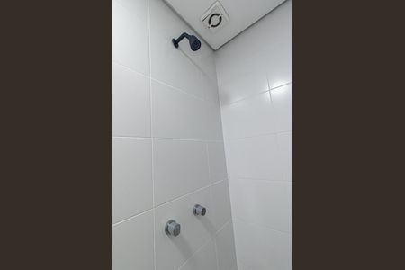 Apartamento para alugar com 57m², 1 quarto e sem vagaBanheiro da Suite