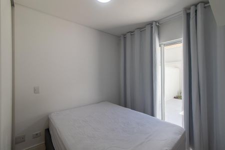 Quarto Suite de apartamento para alugar com 1 quarto, 57m² em Água Verde, Curitiba