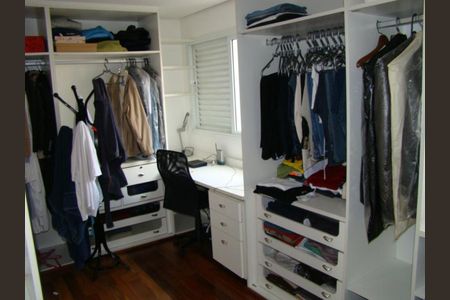 Foto 18 de apartamento à venda com 3 quartos, 220m² em Vila Andrade, São Paulo