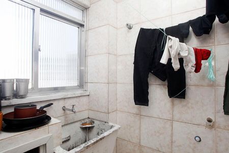Apartamento à venda com 43m², 1 quarto e sem vagaCozinha e Área de Serviço