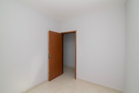 Apartamento para alugar com 76m², 3 quartos e 1 vagaQuarto 2