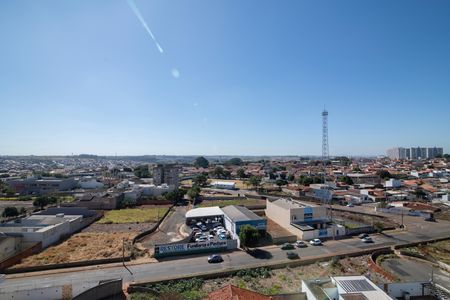 Apartamento para alugar com 76m², 3 quartos e 1 vagaQuarto 2 - Vista da Janela