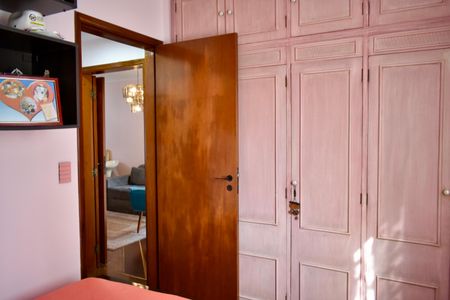 Apartamento à venda com 104m², 2 quartos e 1 vaga Apartamento à venda com 104m², 2 quartos e 1 vagaQuarto