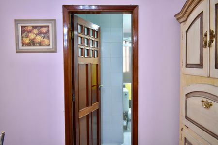 Apartamento à venda com 104m², 2 quartos e 1 vaga Apartamento à venda com 104m², 2 quartos e 1 vagaBanheiro Social