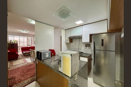 Apartamento para alugar com 90m², 3 quartos e sem vaga Apartamento para alugar com 90m², 3 quartos e sem vagaCozinha