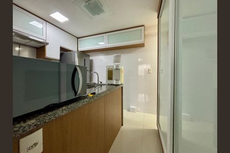 Apartamento para alugar com 90m², 3 quartos e sem vaga Apartamento para alugar com 90m², 3 quartos e sem vagaCozinha