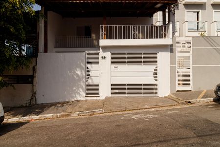 Casa à venda com 150m², 2 quartos e 1 vagaFachada