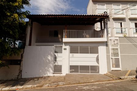 Casa à venda com 150m², 2 quartos e 1 vagaFachada