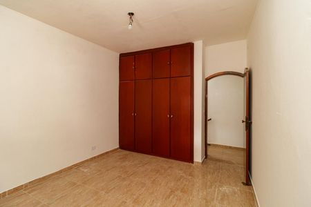 Casa à venda com 150m², 2 quartos e 1 vagaQuarto