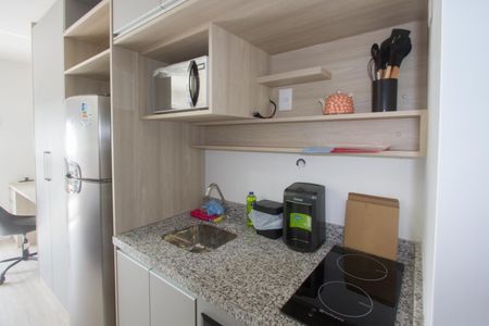 Studio para alugar com 25m², 1 quarto e sem vaga Studio para alugar com 25m², 1 quarto e sem vagaCozinha