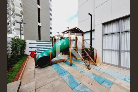 Apartamento para alugar com 72m², 2 quartos e 1 vaga Apartamento para alugar com 72m², 2 quartos e 1 vagaÁrea comum - Playground