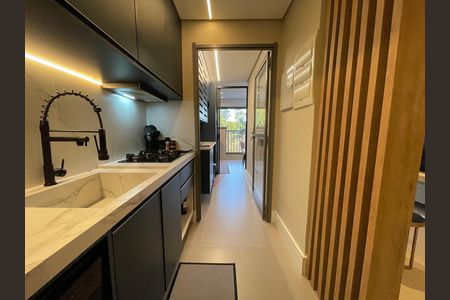 Cozinha de apartamento para alugar com 2 quartos, 72m² em Butantã, São Paulo
