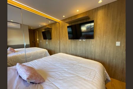 Apartamento para alugar com 72m², 2 quartos e 1 vaga Apartamento para alugar com 72m², 2 quartos e 1 vagaSuíte