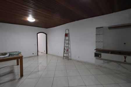 Casa à venda com 400m², 6 quartos e 3 vagasSala 2