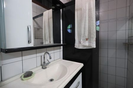 Casa à venda com 400m², 6 quartos e 3 vagasBanheiro da Suíte 4