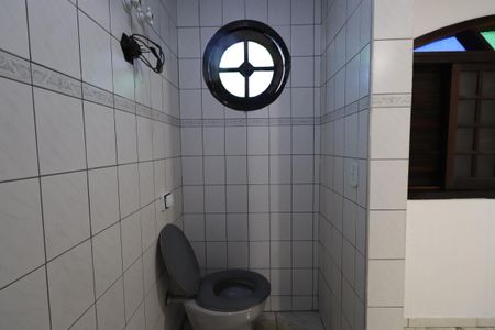 Casa à venda com 400m², 6 quartos e 3 vagasBanheiro da Suíte 3