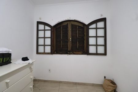 Casa à venda com 400m², 6 quartos e 3 vagasQuarto 4