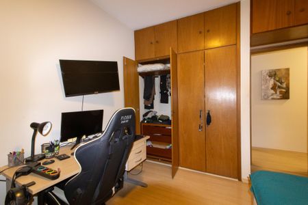 Apartamento à venda com 130m², 3 quartos e 2 vagasQuarto 1