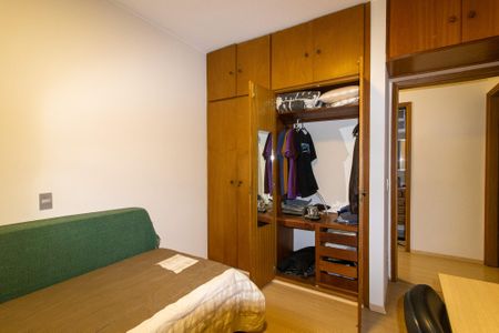 Apartamento à venda com 130m², 3 quartos e 2 vagasQuarto 2