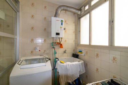 Apartamento à venda com 130m², 3 quartos e 2 vagasÁrea de Serviço