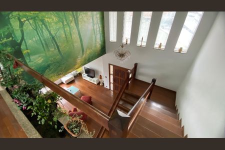 Casa à venda com 428m², 4 quartos e 5 vagasSala