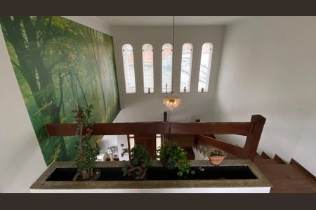 Casa à venda com 428m², 4 quartos e 5 vagasHall Superior