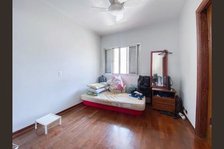 Casa à venda com 428m², 4 quartos e 5 vagasQuarto Suíte 4