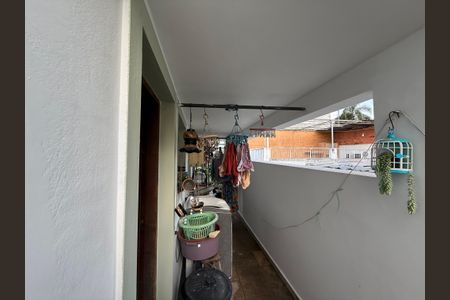 Casa à venda com 428m², 4 quartos e 5 vagasÁrea Externa - Corredor Esquerdo