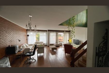 Sala de casa à venda com 4 quartos, 428m² em Vila Nova Caledonia, São Paulo