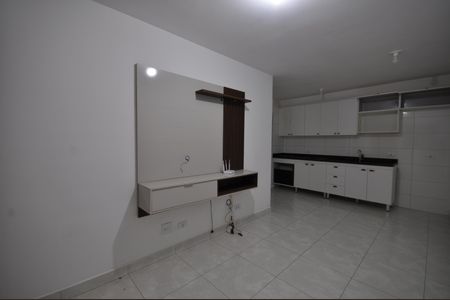 Sala de apartamento para alugar com 2 quartos, 46m² em Vila Nova Mazzei, São Paulo