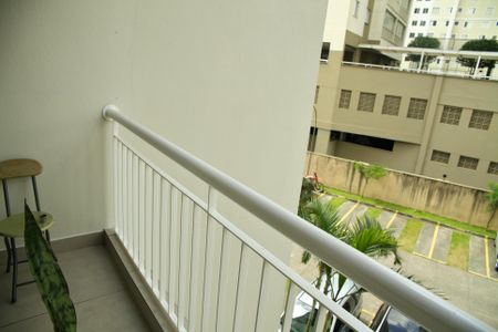 Sacada da Sala de apartamento à venda com 3 quartos, 69m² em Planalto, São Bernardo do Campo