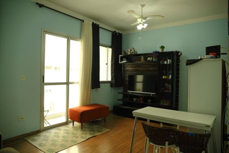 Apartamento à venda com 69m², 3 quartos e 1 vagaSala