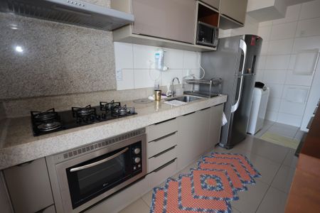 Apartamento para alugar com 90m², 3 quartos e 2 vagasCozinha