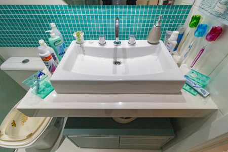 Apartamento à venda com 78m², 3 quartos e 2 vagas Banheiro - Social