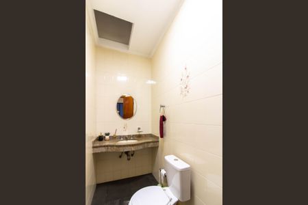 Casa para alugar com 100m², 4 quartos e 3 vagasLavabo