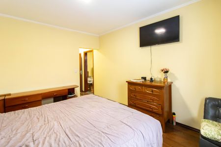 Casa para alugar com 100m², 4 quartos e 3 vagasSuíte 1