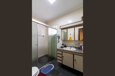 Casa para alugar com 100m², 4 quartos e 3 vagasBanheiro da Suíte 2