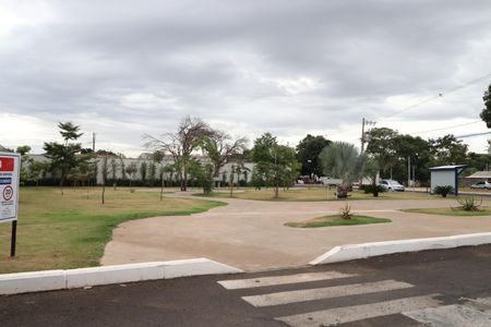 Apartamento para alugar com 74m², 2 quartos e 1 vagaÁrea comum