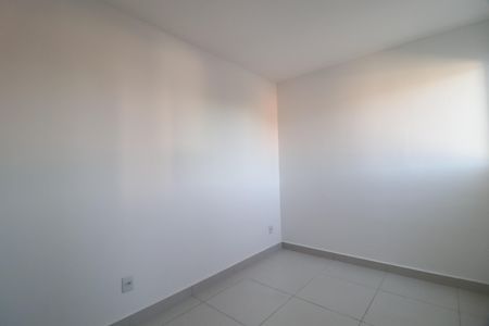 Suíte de apartamento para alugar com 2 quartos, 74m² em Chácaras Tubalina E Quartel, Uberlândia