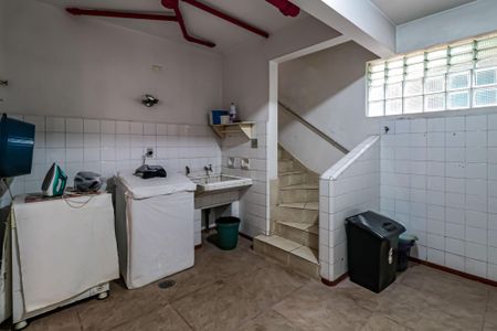 Casa à venda com 300m², 3 quartos e 3 vagasÁrea de Serviço