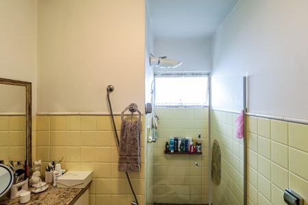 Casa à venda com 300m², 3 quartos e 3 vagasBanheiro Social