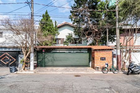 Casa à venda com 300m², 3 quartos e 3 vagasFachada