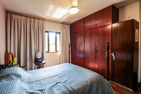 Casa à venda com 300m², 3 quartos e 3 vagasQuarto 