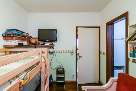 Casa à venda com 300m², 3 quartos e 3 vagasSuíte 1