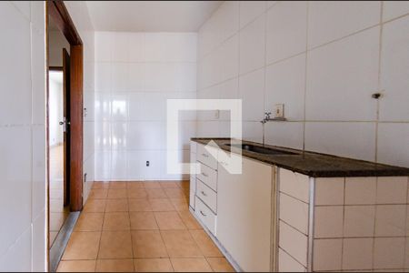 Apartamento para alugar com 80m², 3 quartos e sem vaga