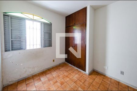 Apartamento para alugar com 80m², 3 quartos e sem vaga